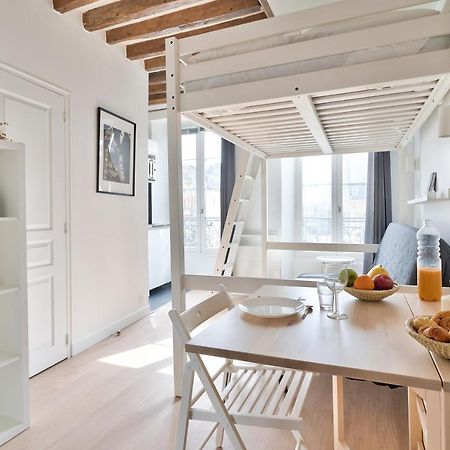 Апартаменты Stylish Mezzanine Studio In The Heart Of Paris 3F Экстерьер фото