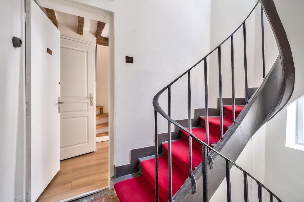 Stylish Mezzanine Studio In The Heart Of Paris 3F Экстерьер фото